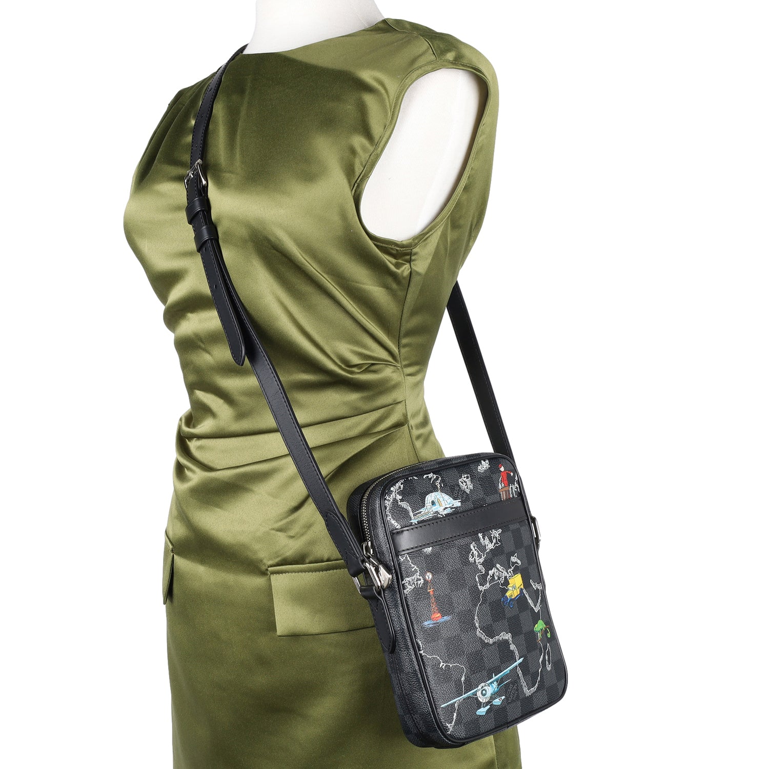 LOUIS VUITTON Damier Graphite Renaissance Slim Danube PM – The