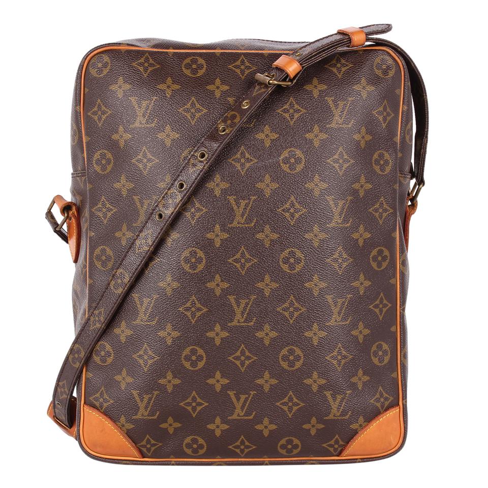 Pre-Owned Louis Vuitton Danube Crossbody Bag 