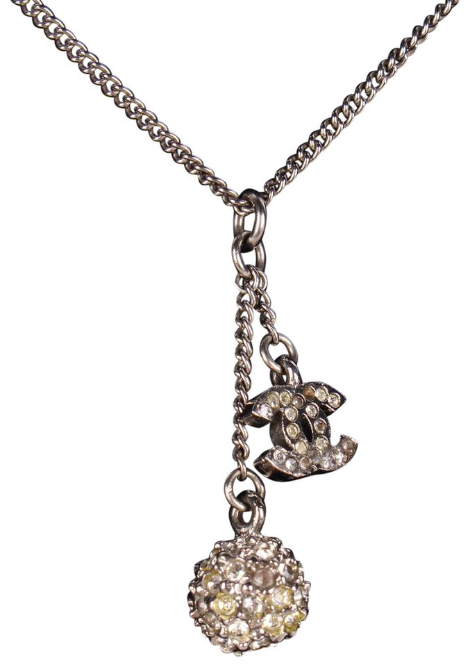 Fonetik Glorious publikum Rhinestone CC Charms Necklace (Authentic Pre-Owned) – The Lady Bag