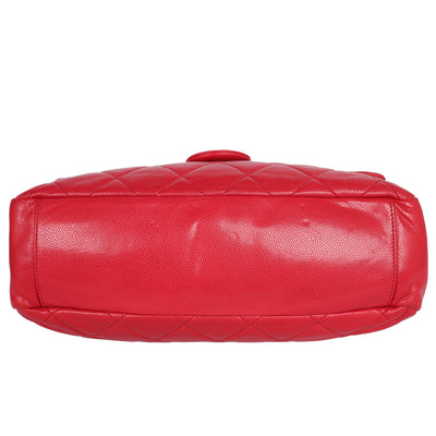 Quilted Caviar Leather XL Classic Flap Messenger Bag Red
