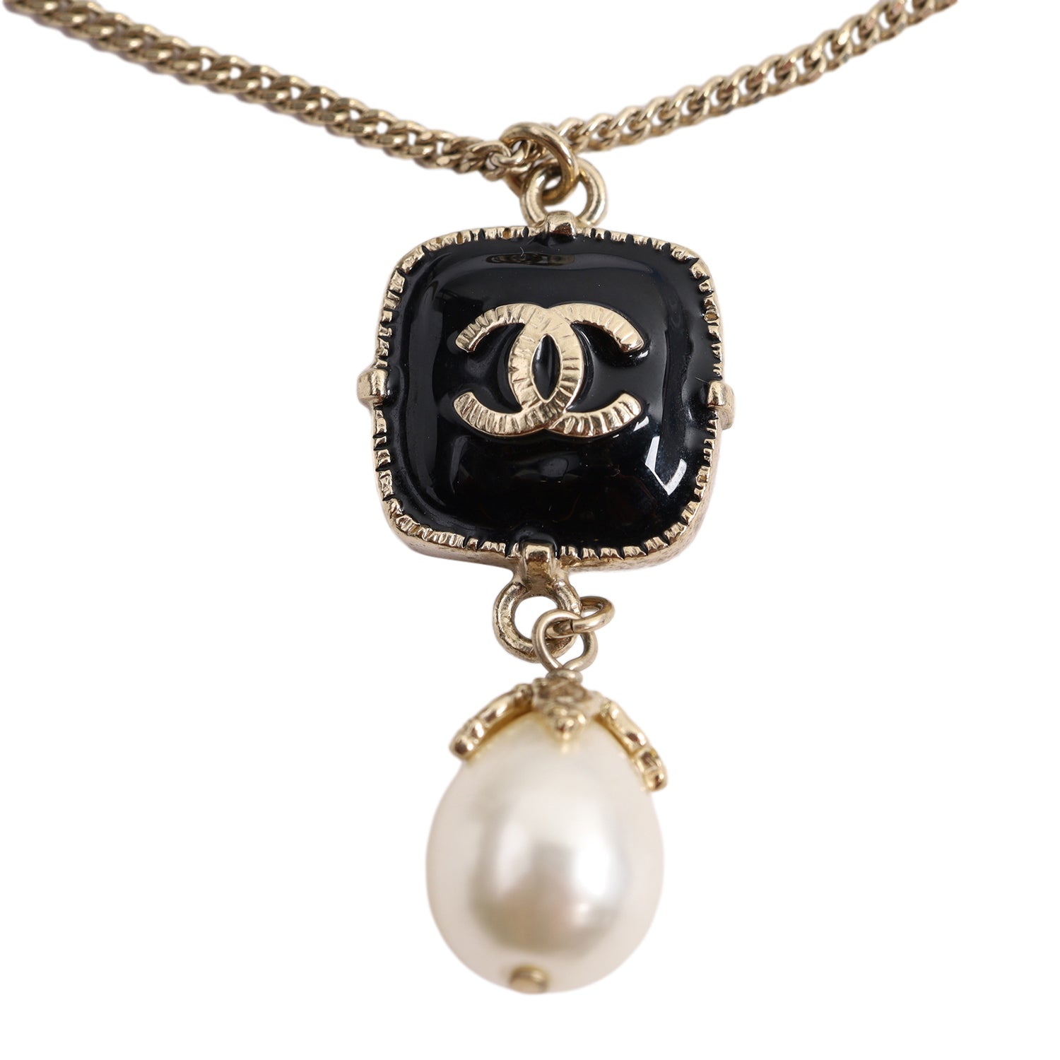 Chanel CC Pearl Light Pink Flower Pendant Necklace Gold Tone 18C