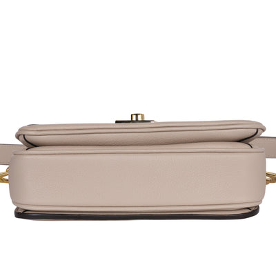 Grained Calfskin Lockme Oxford Tan