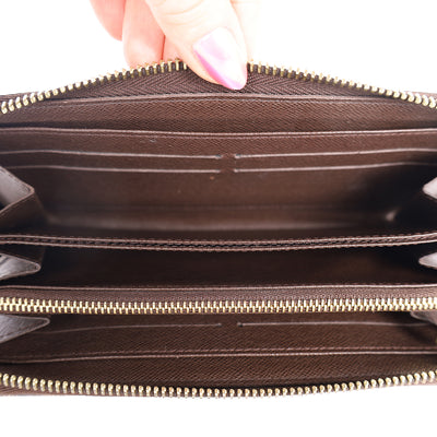 Damier Ebene Zippy Wallet