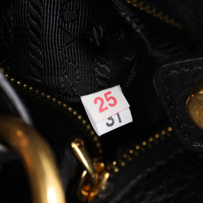 Vitello Daino Side Pocket Hobo Black