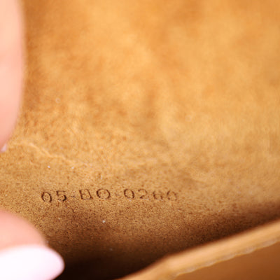 Box Calfskin Medium Bobby Flap