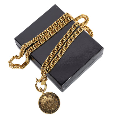 Gold Metal Medallion CC Chain Necklace