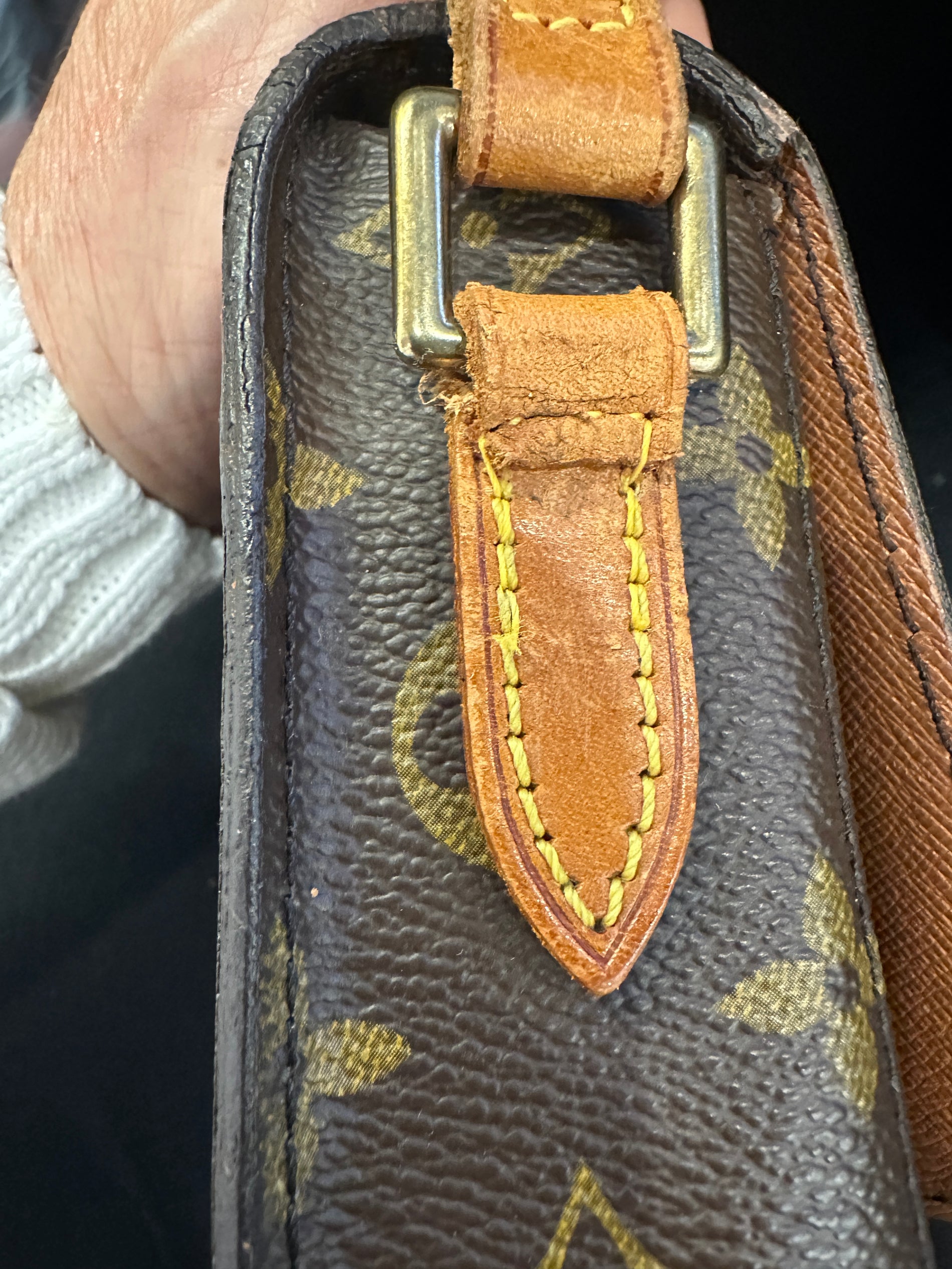 LOUIS VUITTON Monogram Saint Cloud MM 192576