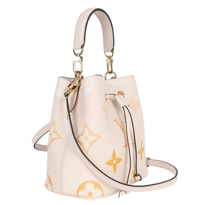 Monogram Giant By The Pool NéoNoé BB