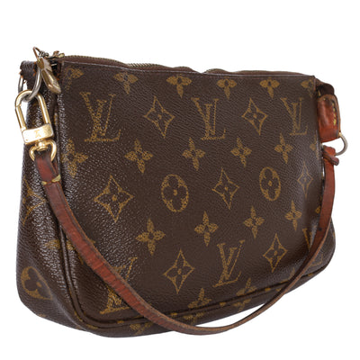Monogram Pochette