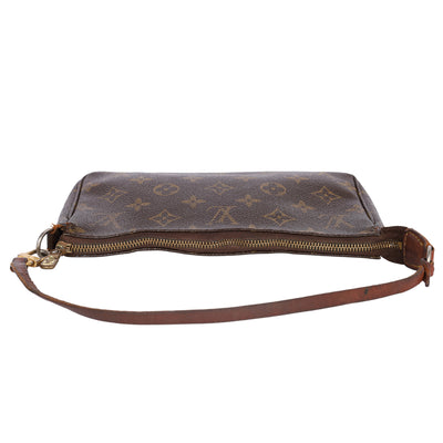 Monogram Pochette