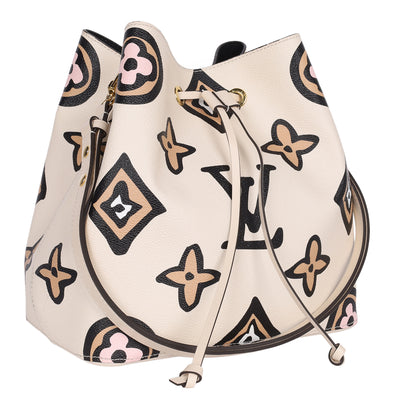 Monogram Giant Wild At Heart Neonoe MM