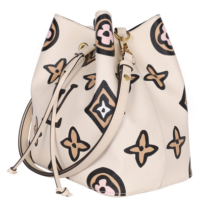 Monogram Giant Wild At Heart Neonoe MM