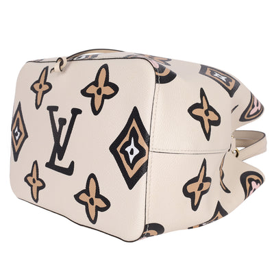 Monogram Giant Wild At Heart Neonoe MM