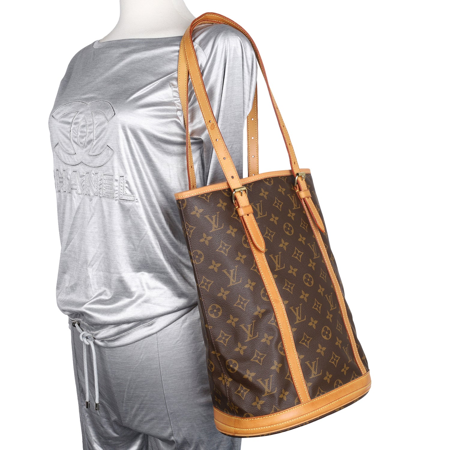 Bucket leather tote Louis Vuitton Brown in Leather - 32315555