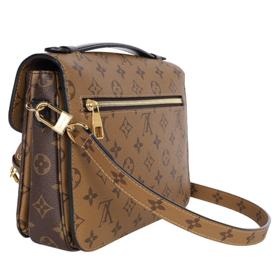 Reverse Monogram Pochette Métis