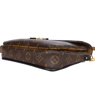 Reverse Monogram Pochette Metis