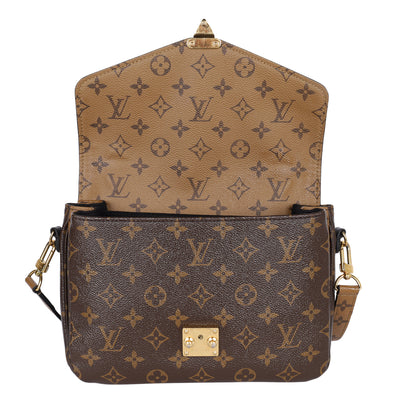 Reverse Monogram Pochette Metis
