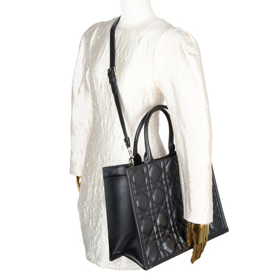 Calfskin Macro Cannage Medium Book Tote Black