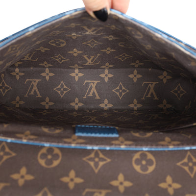 District PM NV3 Shoulder Bag in Blue