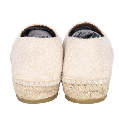 Les Espadrilles