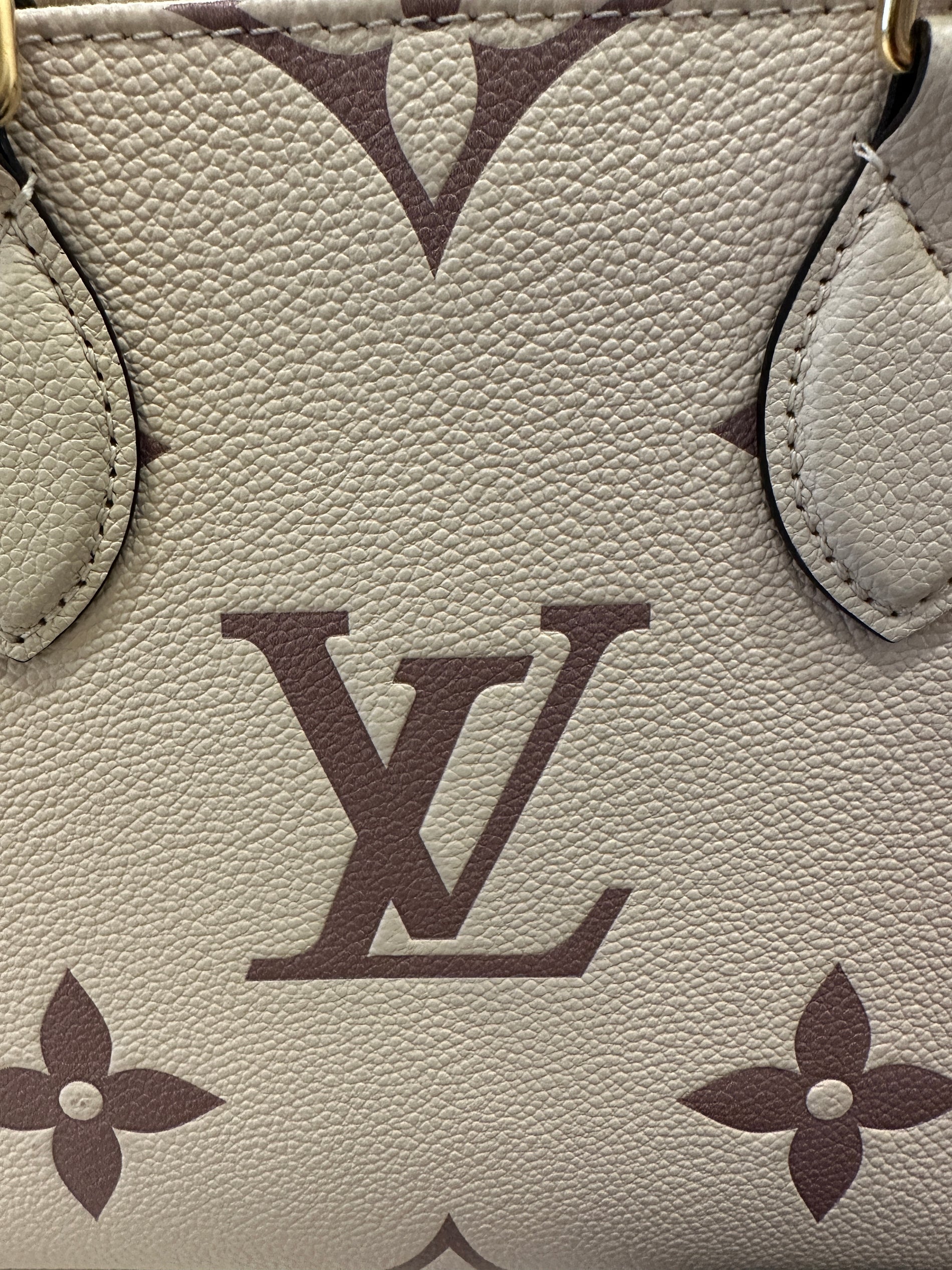 Louis Vuitton OnTheGo PM Cream Monogram Empreinte