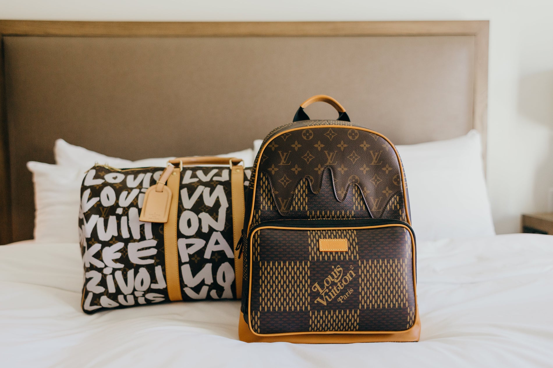 LOUIS VUITTON Stephen Sprouse Keepall 50 Duffle Bag – The Lady Bag