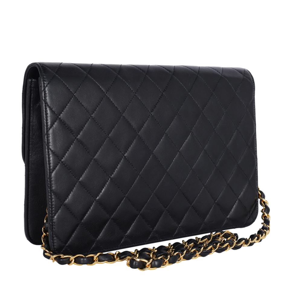 Chanel Diana Flap Bag Lambskin Leather – l'Étoile de Saint Honoré