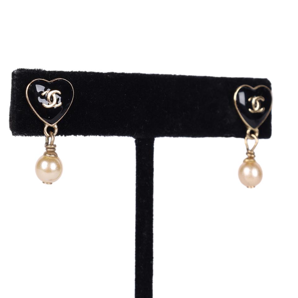 CC Heart Pearl Pierced Earrings (Authentic Pre-Owned)