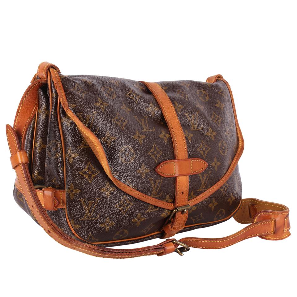 Louis Vuitton Saumur 30 Crossbody