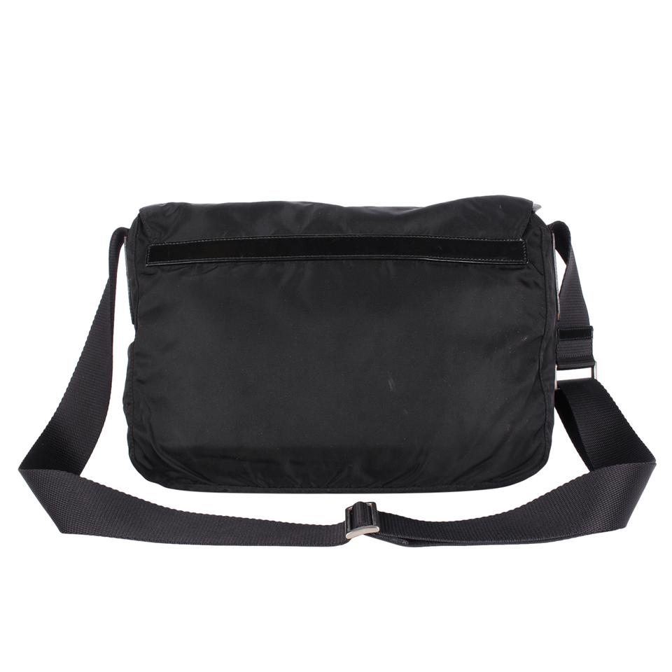 Black Nylon Messenger Bag (Authentic Pre-Owned) – The Lady Bag