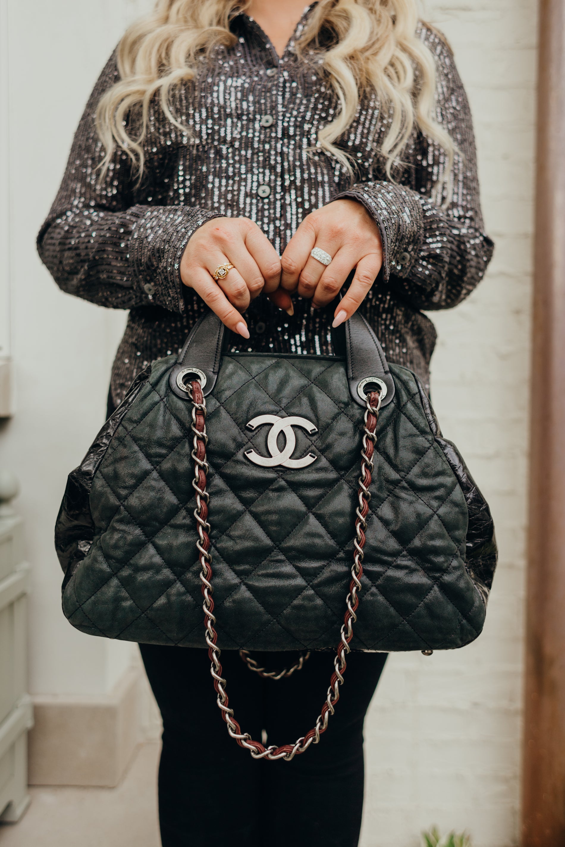 Chanel Pre-owned 1997-1999 Diamond-Print Tote Bag - Black