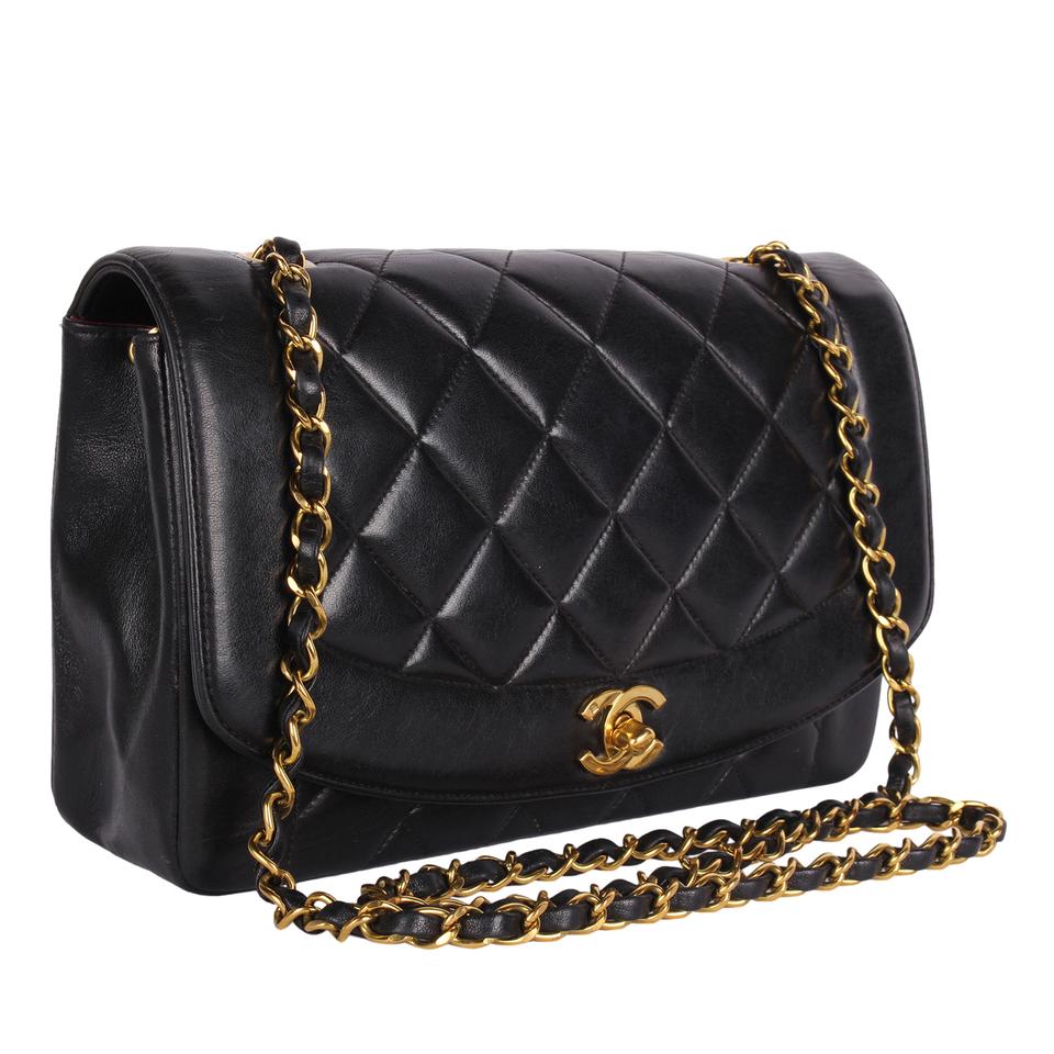 Girl leather crossbody bag Chanel Black in Leather - 10433016