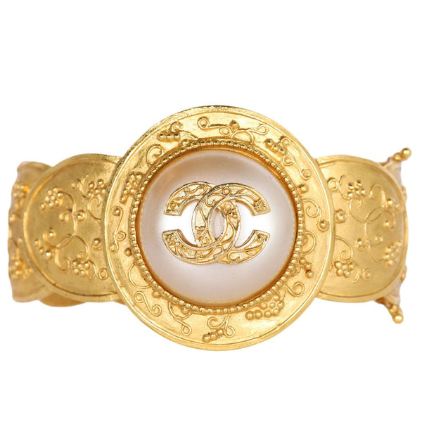 Chanel Vintage Faux Pearl CC Four Leaf Clover Bracelet - Gold-Plated Charm,  Bracelets - CHA629439