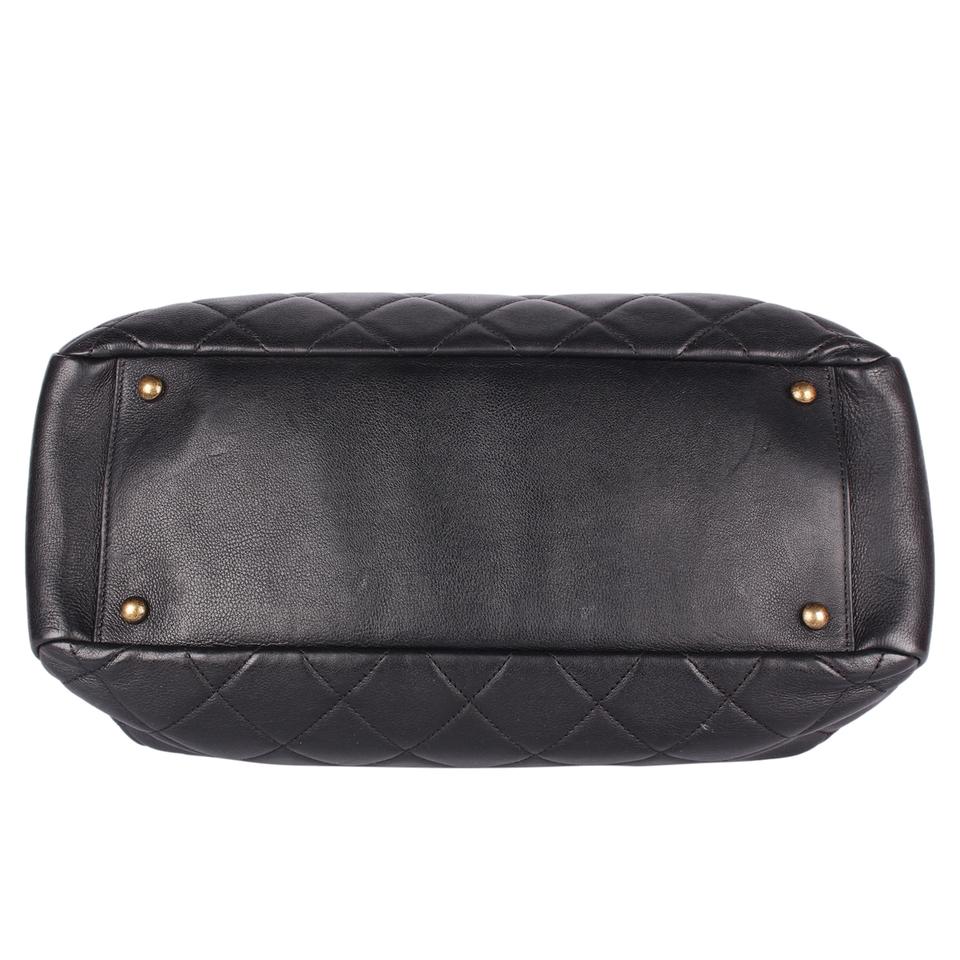 Pre-Owned Chanel Black Quilted Caviar Leather Timeless Shoulder