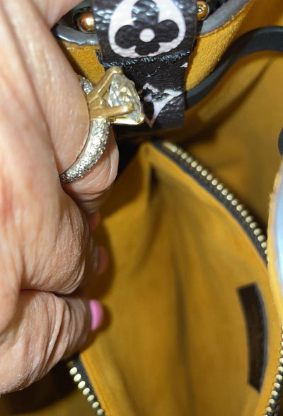 Jungle Neo Noe Shoulder Bag Tote